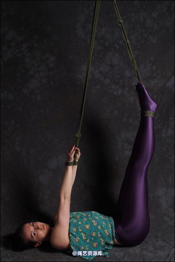 simplytied - Very nice purple tights 第 10 张图片