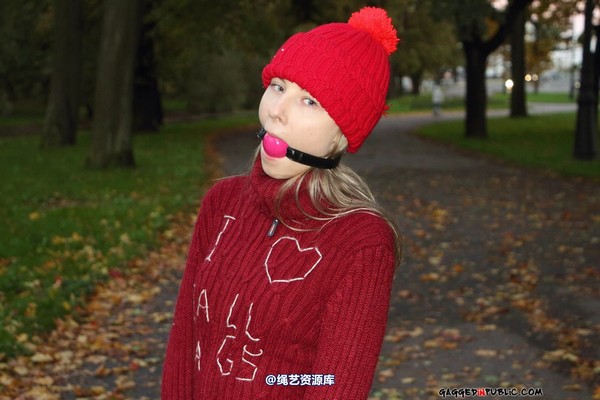 gaggedinpublic - gip498 第 33 张图片