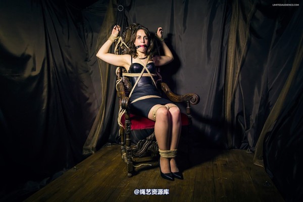 limitedaudience - 2015 freya held for ransom 第 23 张图片