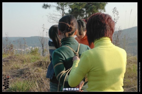 唯美之家 - 2008-11-13外拍(集体) 第 327 张图片