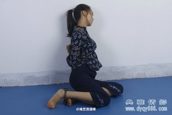 典雅倩影 - 324-女交通员被捕 第 93 张图片