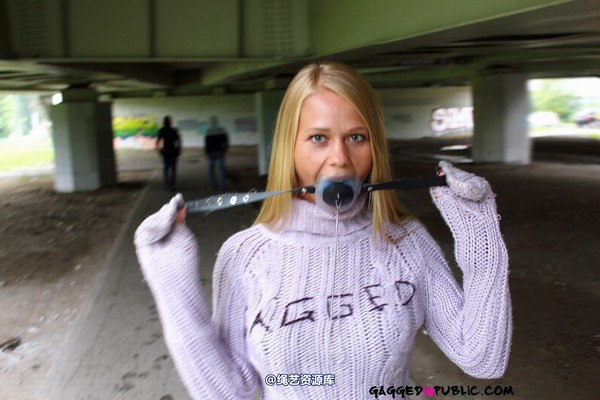 gaggedinpublic - gip504 第 32 张图片
