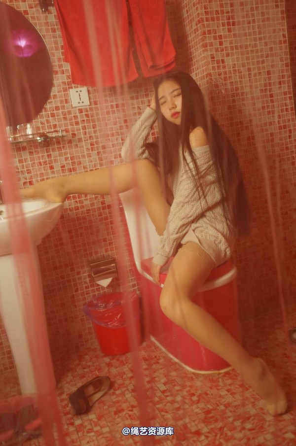 dk13美束馆 - 11.15-娃娃灰毛衣A-190P 第 135 张图片