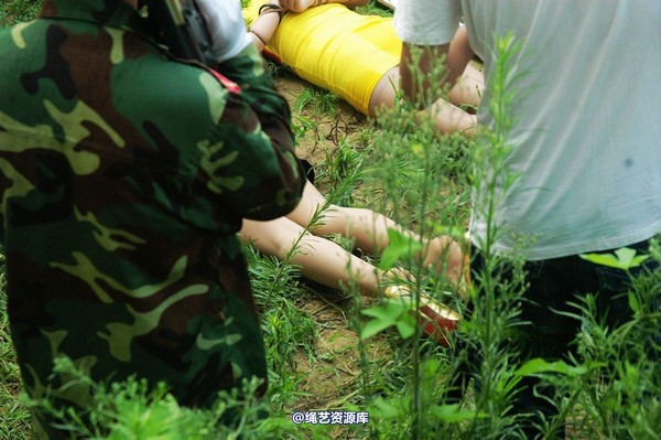 mj影视 - 血的代价执行刑场 第 50 张图片