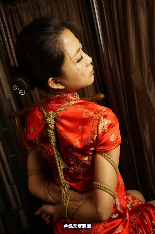 dk13美束馆 - 1.8-欢欢红旗袍C-150p 第 81 张图片