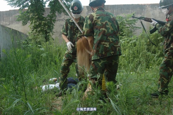 mj影视 - 血的代价执行刑场 失禁战栗2013-08-26 第 126 张图片