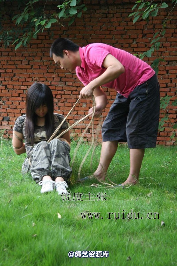 锐度主张 - 2009年第31期捆绑图（2009.7.12）模特： 心心 小爱 第 23 张图片