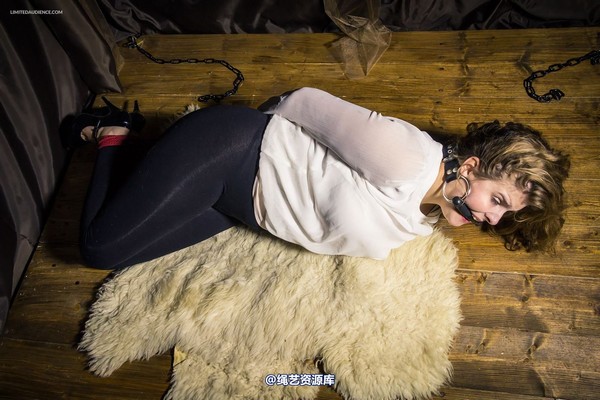 limitedaudience - 2015 alais peach hogtied 第 18 张图片