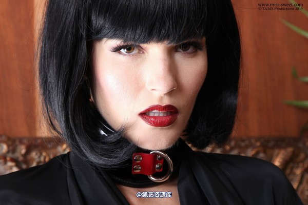 miss-sweet - ILSA IN BLACK 第 2 张图片
