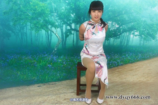 典雅倩影 - 371-小红旗袍五花 第 12 张图片