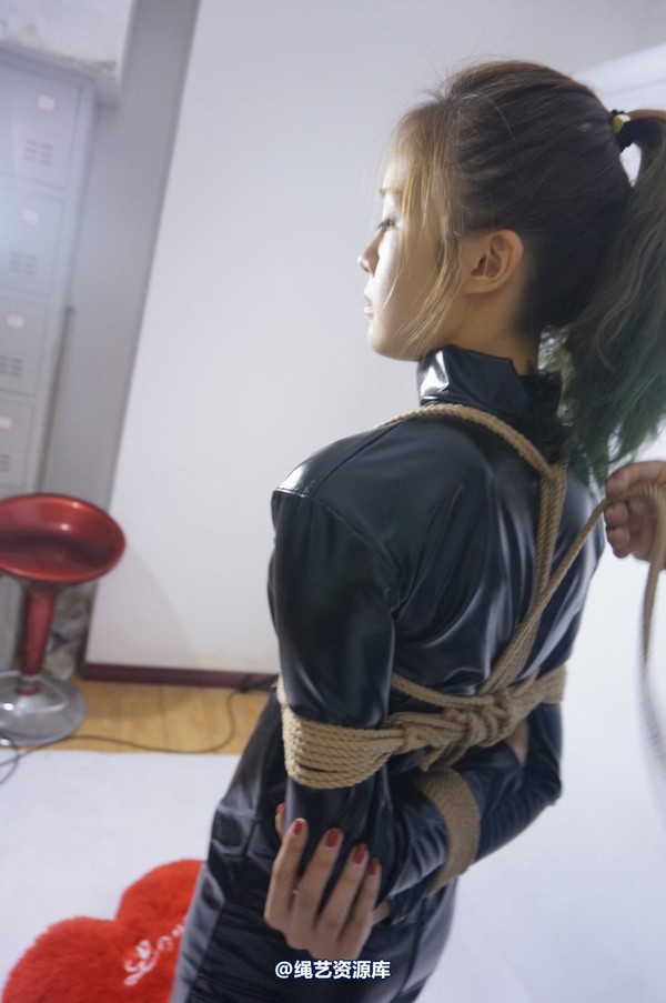 dk13美束馆 - 9.28-小瑾黑色A-48P 第 33 张图片