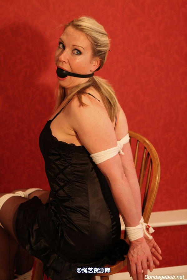 bondagebob - Missey Posing in Bondage 第 46 张图片