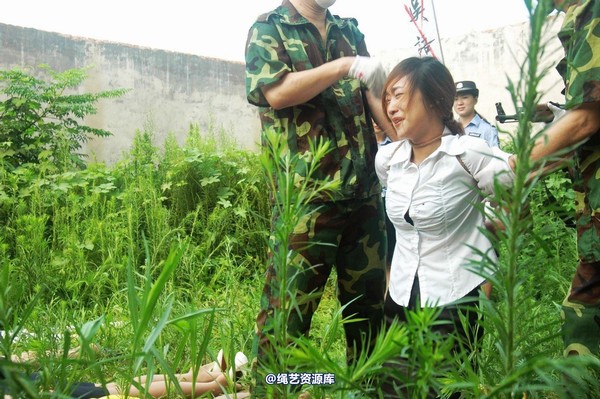 mj影视 - 血的代价执行刑场 第 7 张图片