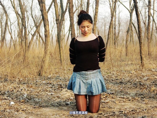mj影视 - 2013-3-4陈沫踏青 黑丝美女最终的不归路 第 399 张图片