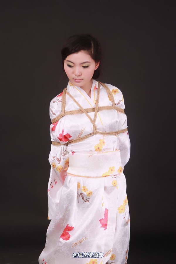 神艺缘 - 053-雨婷--和服 第 13 张图片