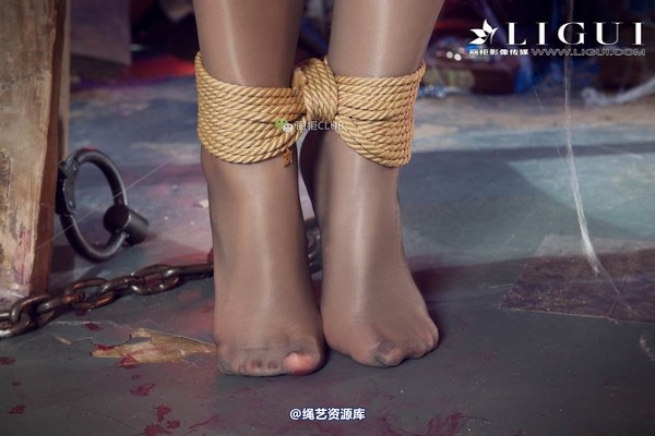 丽柜美束 - 2018-08-10 莜莜护士 第 47 张图片