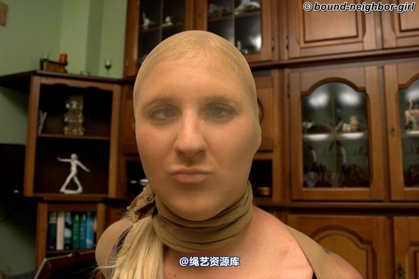 bound-neighbor-girl - Marenka and Renee - Captivating Afternoon 4 第 39 张图片