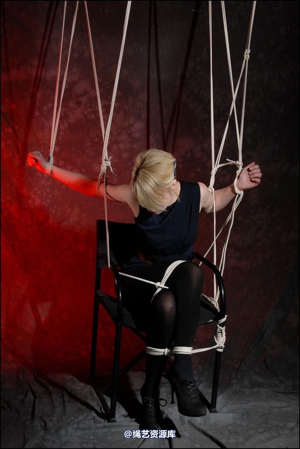 simplytied - How not to tie up a girl 第 16 张图片