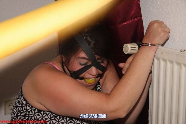 girlsinsteel - Bondage games 第 74 张图片
