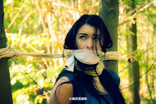 limitedaudience - 2014 stacey von in the forest 第 21 张图片