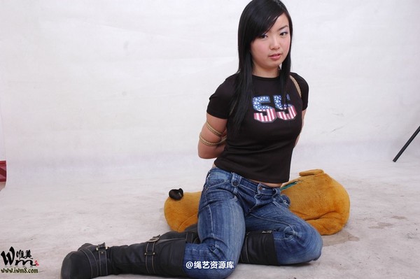 唯美之家 - 2009-2-12肖雅 第 32 张图片