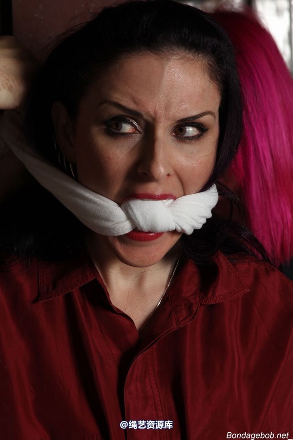 bondagebob - Caroline Pierce Temptress Kate The Takers 第 36 张图片
