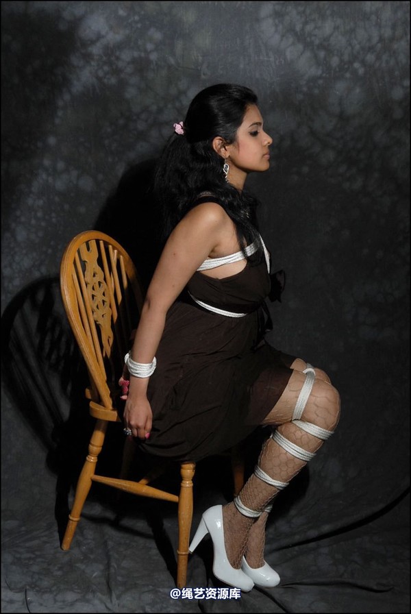 simplytied - Glam shoot tied 第 18 张图片