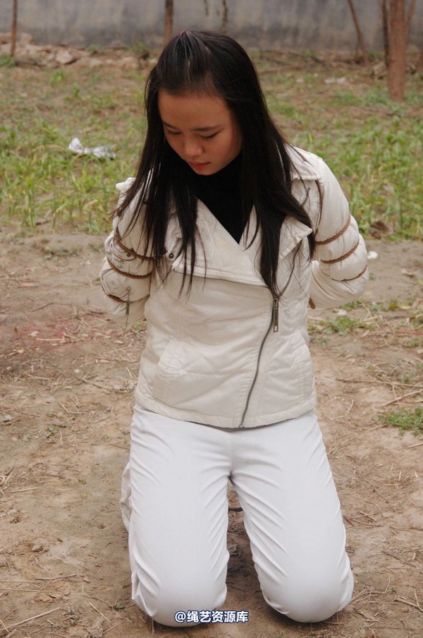 mj影视 - 安娜刑场2013-04-13 第 39 张图片