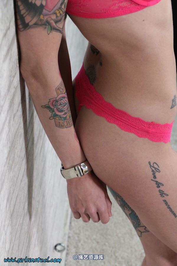 girlsinsteel - Tattoo girl hogtied with Irish 8 第 76 张图片