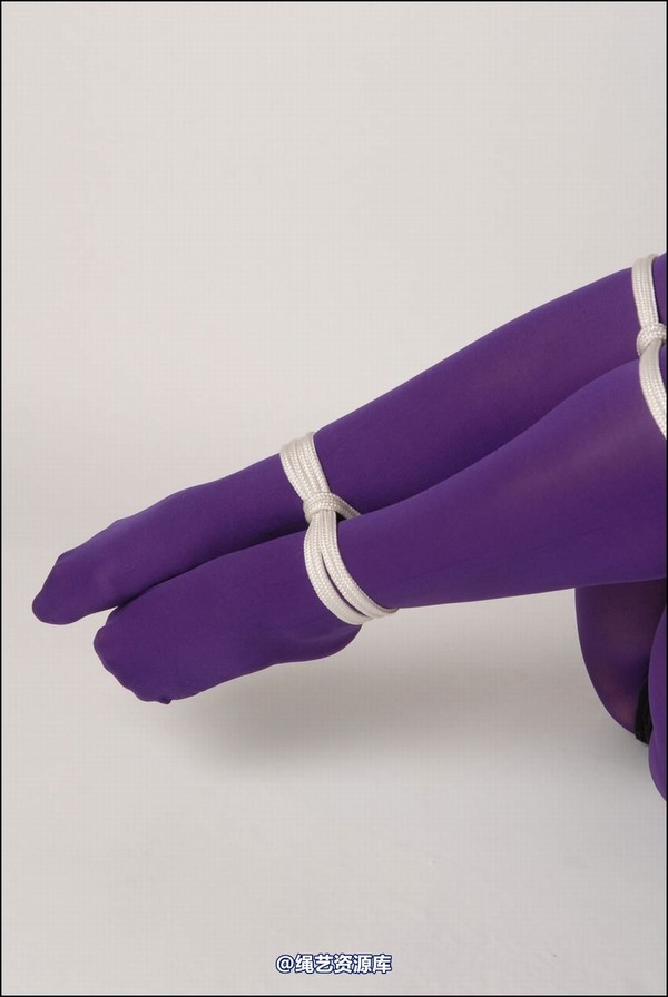simplytied - RR in purple tights 第 35 张图片