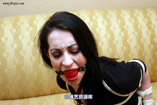 jbroper - Mina Meow 1 第 23 张图片