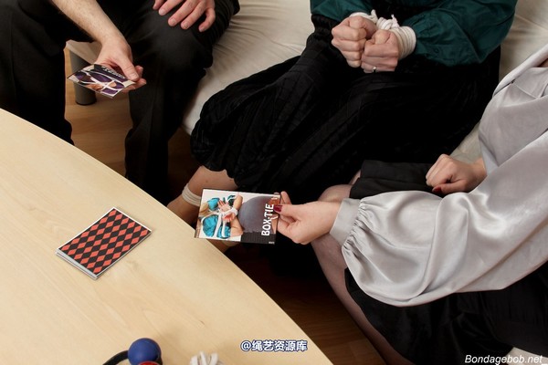 bondagebob - Ariel The Card Game 第 4 张图片