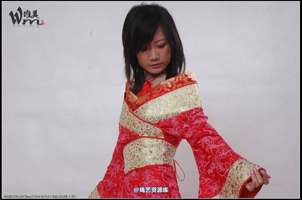 唯美之家 - 2008-11-20雯雯汉服 第 12 张图片