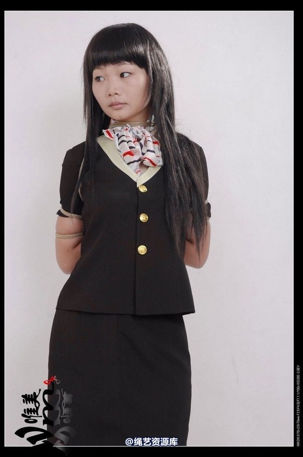 唯美之家 - 2009-6-15小双空姐服 第 3 张图片