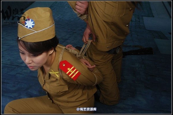 唯美之家 - 08-05-07特务 第 267 张图片