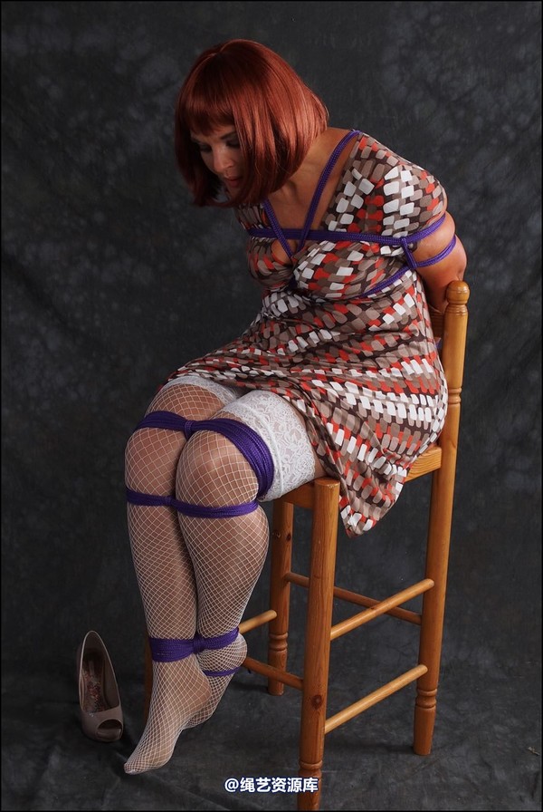 simplytied - Miss Jones chair tied 第 34 张图片