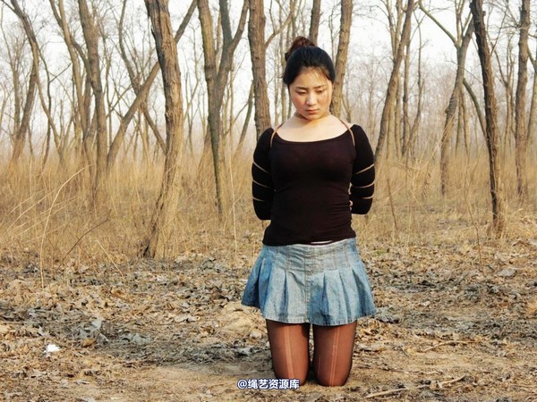 mj影视 - 2013-3-4陈沫踏青 黑丝美女最终的不归路 第 402 张图片
