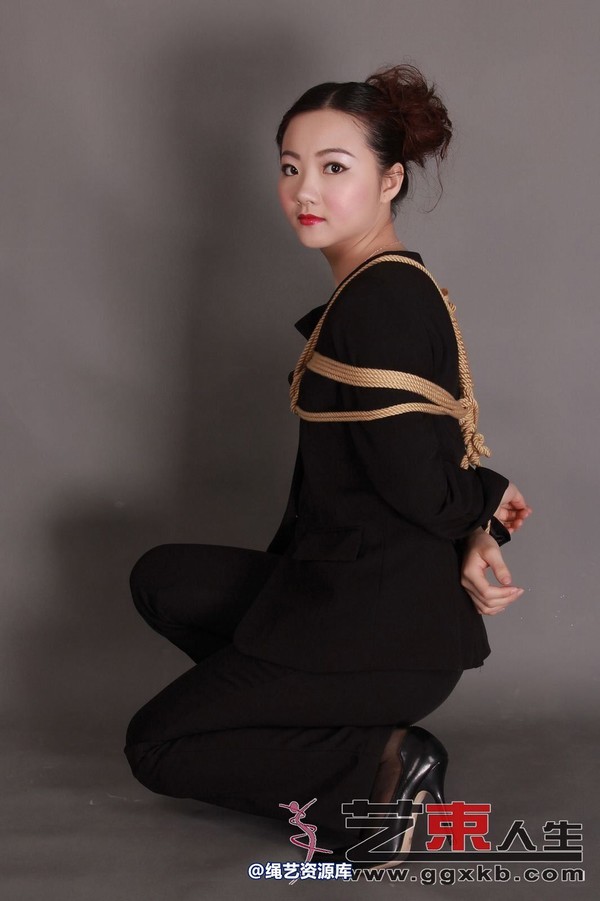 艺束人生 - 015-小蝶职业装礼服KB 第 39 张图片