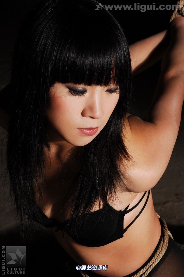 丽柜美束 - 2009-11-27 第 32 张图片