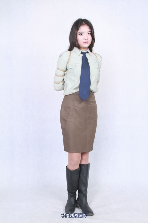 胜景山庄 - 175-红秀军统服 第 23 张图片