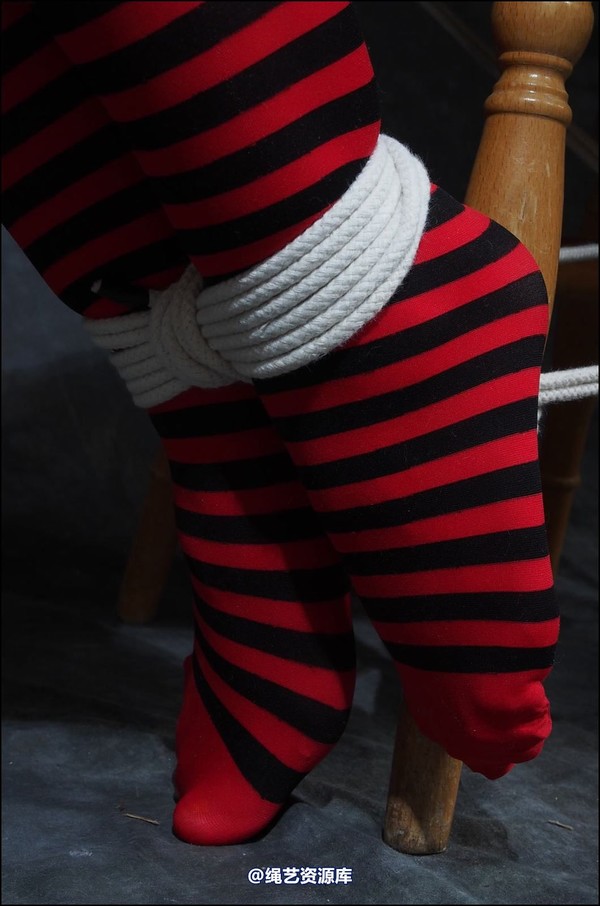 simplytied - Santas helpers change 第 26 张图片