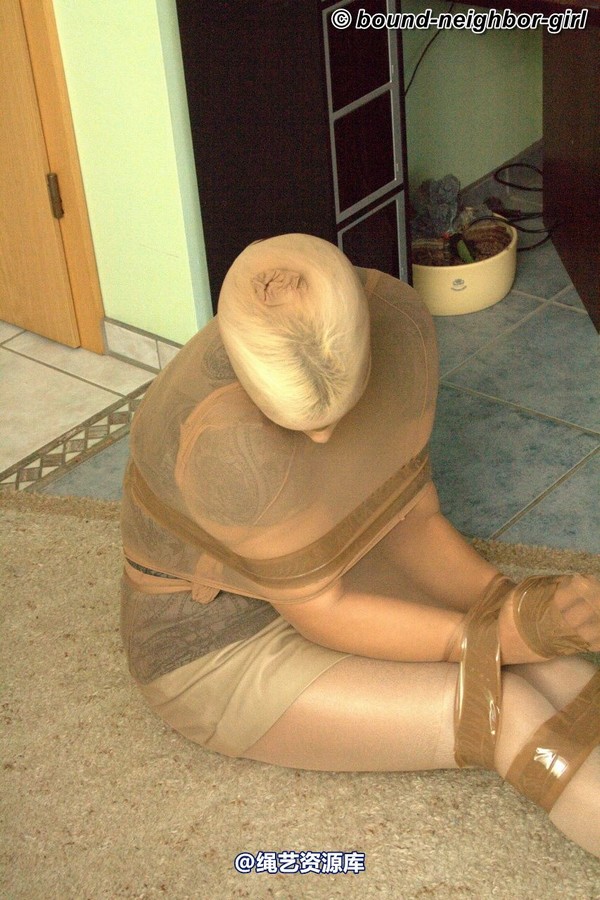 bound-neighbor-girl - Elena - Tied at home 3 第 38 张图片