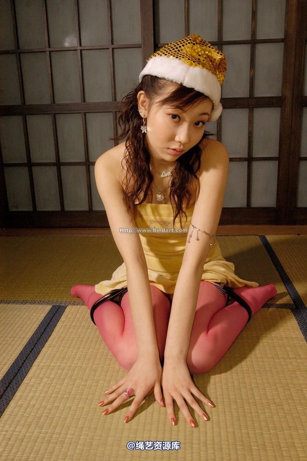 丽柜美束 - 2005-12-20 第 2 张图片