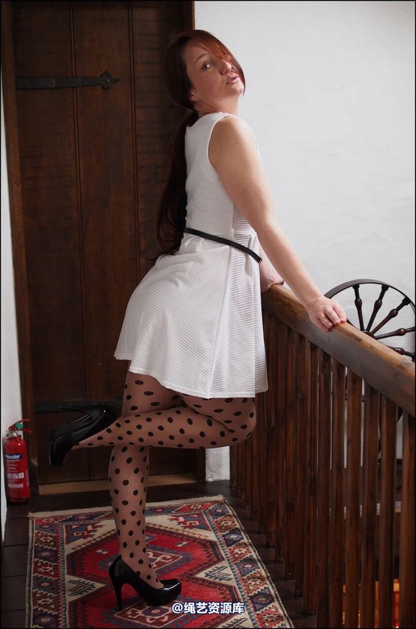 simplytied - SammieB in spots 第 3 张图片