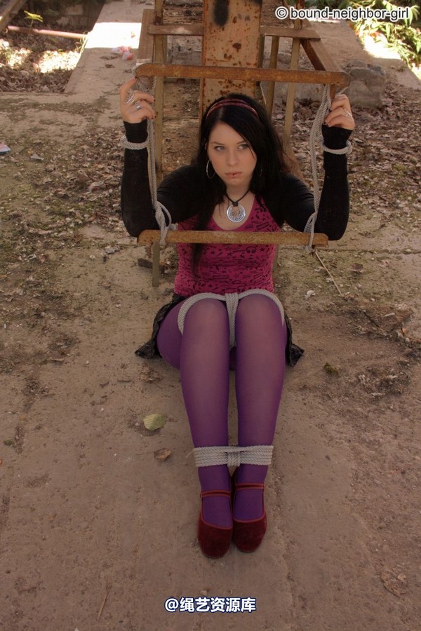bound-neighbor-girl - Jasmin - Tied up in the ruins 3 第 8 张图片