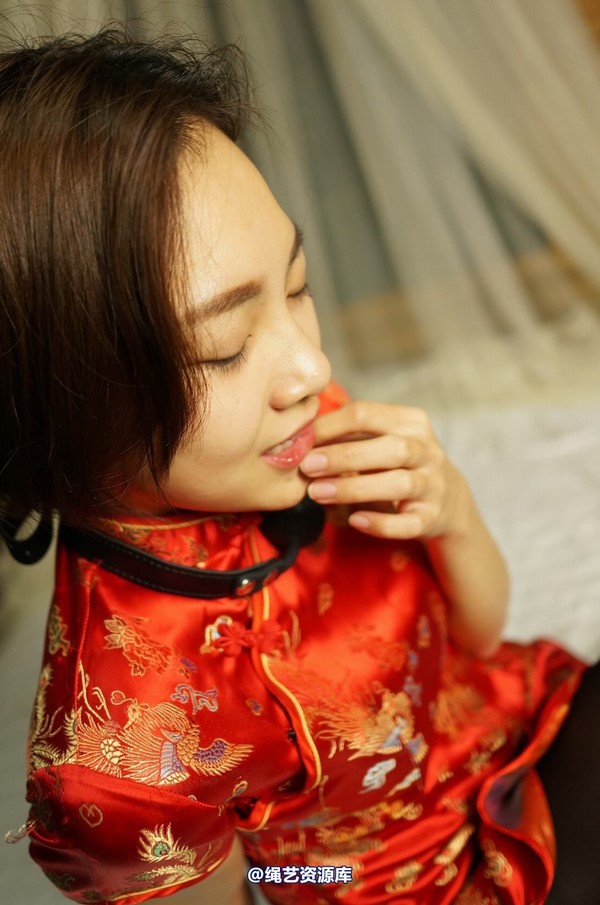 dk13美束馆 - 11.14-小仙儿红旗袍-120P 第 19 张图片