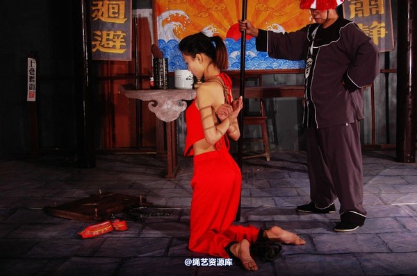 mj影视 - 倾心 玲珑女囚 第 111 张图片