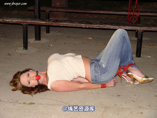 jbroper - Christina Carter 16 第 56 张图片