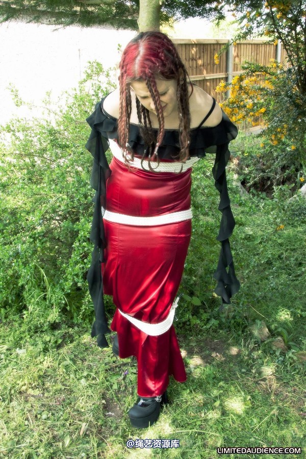 limitedaudience - 2011 beckykat nature bound 2 第 9 张图片