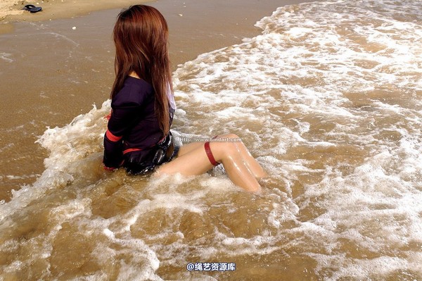 丽柜美束 - 2006-10-31 第 19 张图片